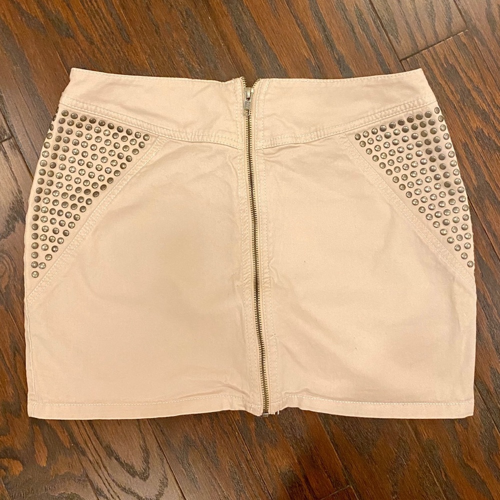 Mini Skirt!